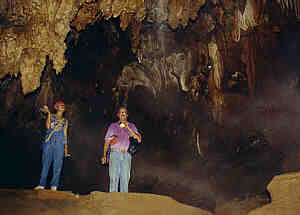 H&ouml;hlen-Abenteuer in Nordthailand  (7.3 K)